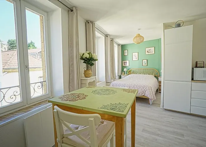 Appartement Le Jardin Du Champe